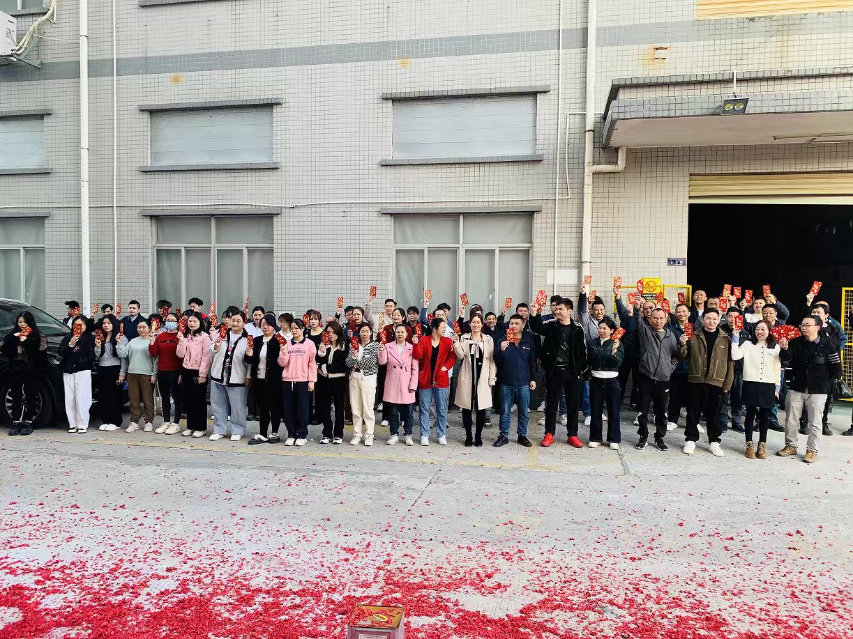  2025年，启动新的篇章，迈向辉煌的未来。我们以坚定的信念和饱满的热情，迎接新的挑战。元则继电器，开工大吉！愿创新与卓越伴随每一刻，铸就美好明天！